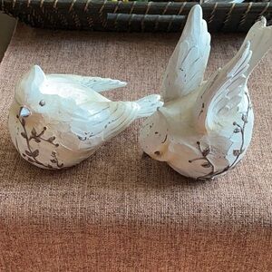 Set of 2 White Ceramic Bird Accents with Brown Detailing